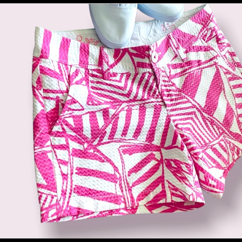 Lilly Pulitzer Yacht Seas Textured Callahan Shorts 2